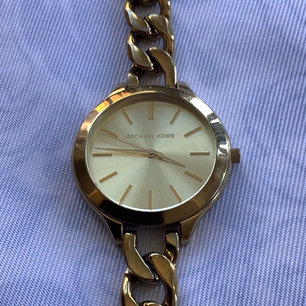 Michael Kors Gold Chain-Link Women's Watch for small wrist